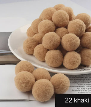 Mix van Zachte Pompoms (8-30mm) voor Knutselen, Decoratie & Speelgoed