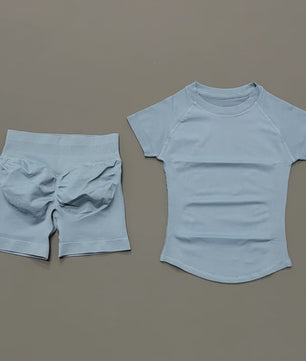 Seamless Sportset Dames: Yoga Top met Korte Mouw & Fitness Shorts