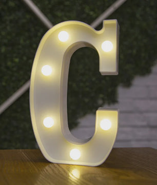 Decoratieve LED Letter & Cijfer Lampen - Creëer Sfeer met Warm Licht