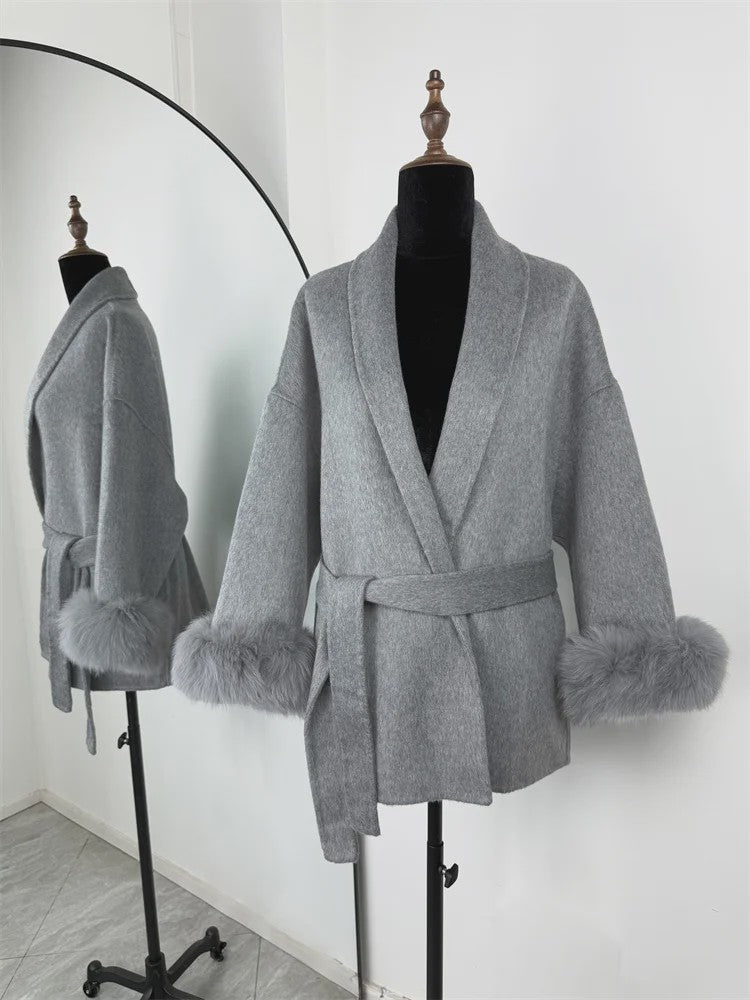 Luxe Dames Woljas met Bontkraag en Riem - Kort & Elegant