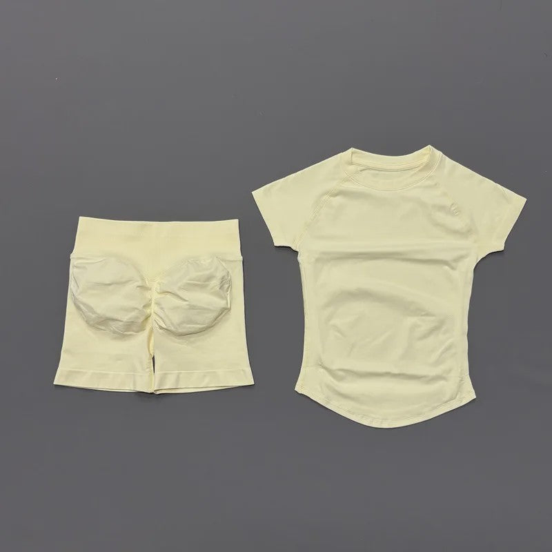 Seamless Sportset Dames: Yoga Top met Korte Mouw & Fitness Shorts