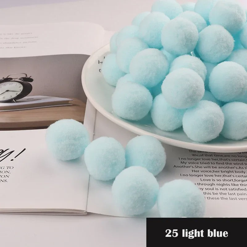 Mix van Zachte Pompoms (8-30mm) voor Knutselen, Decoratie & Speelgoed