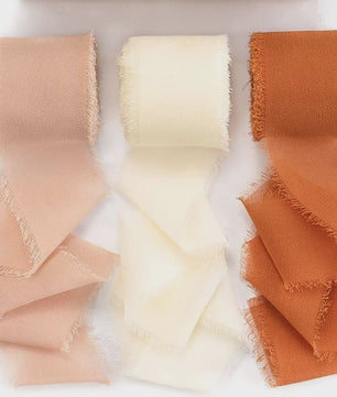 Handgemaakte Satijn Chiffon Lint Set - 3 Rollen van 5m met Rafeleffect voor Bruiloft, Cadeau & DIY Decoratie