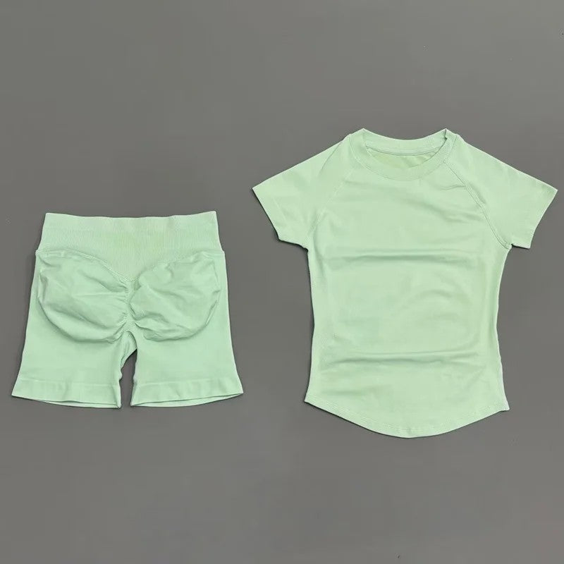 Seamless Sportset Dames: Yoga Top met Korte Mouw & Fitness Shorts