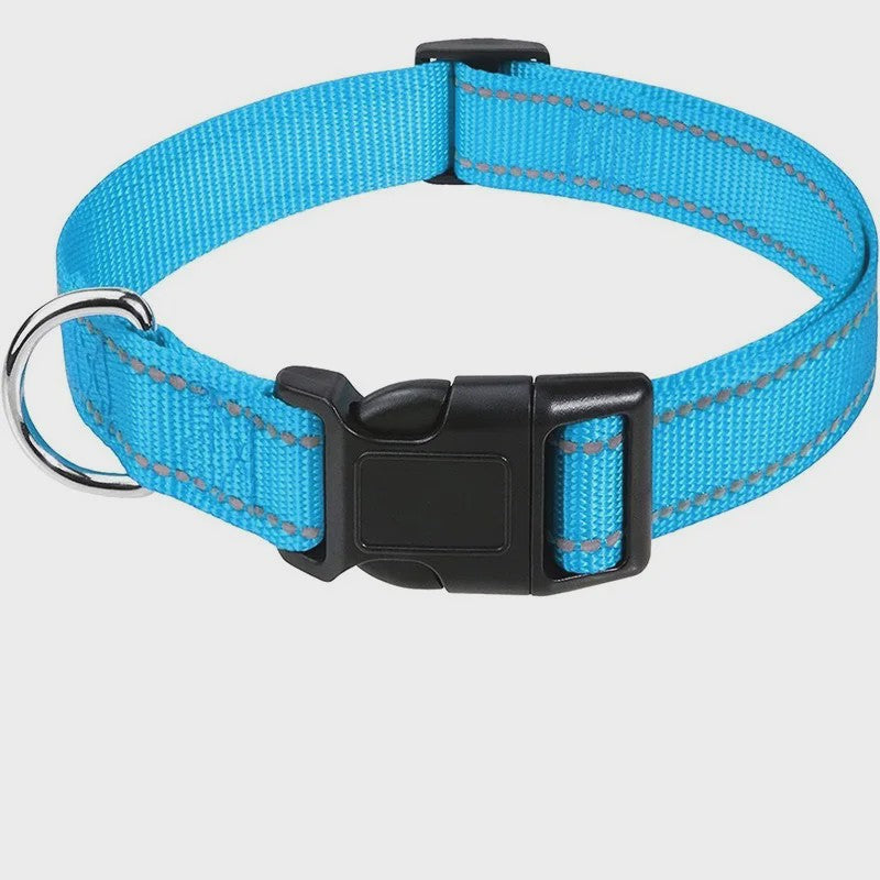 Verstelbare Halsband voor Honden en Puppies met Reflecterende Strepen - Veilig en Comfortabel
