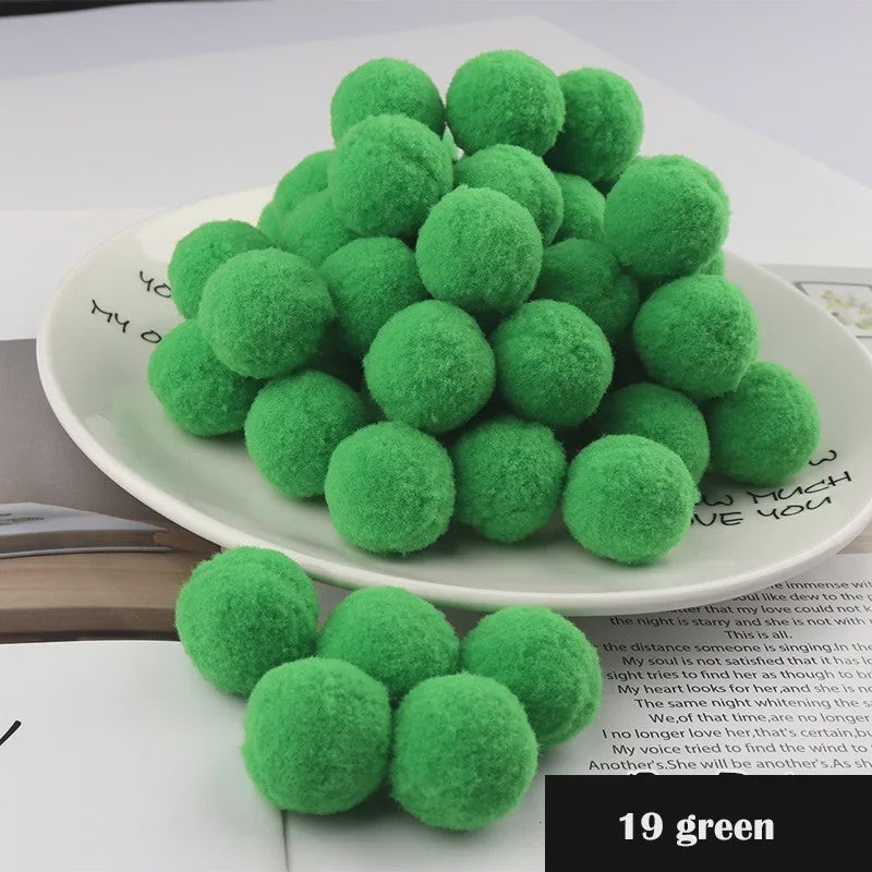Mix van Zachte Pompoms (8-30mm) voor Knutselen, Decoratie & Speelgoed