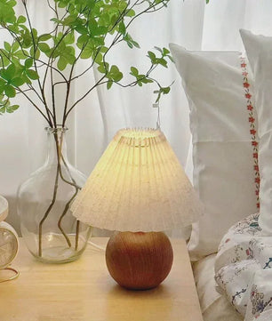 Nordic Plissé Tafellamp met USB & Sfeerverlichting - Sfeervol Decoratief Nachtlampje