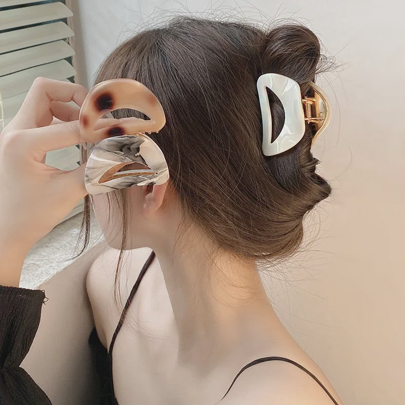 Chique Acetate Haarklem met Metaal - Medium, Stijlvol voor Dames