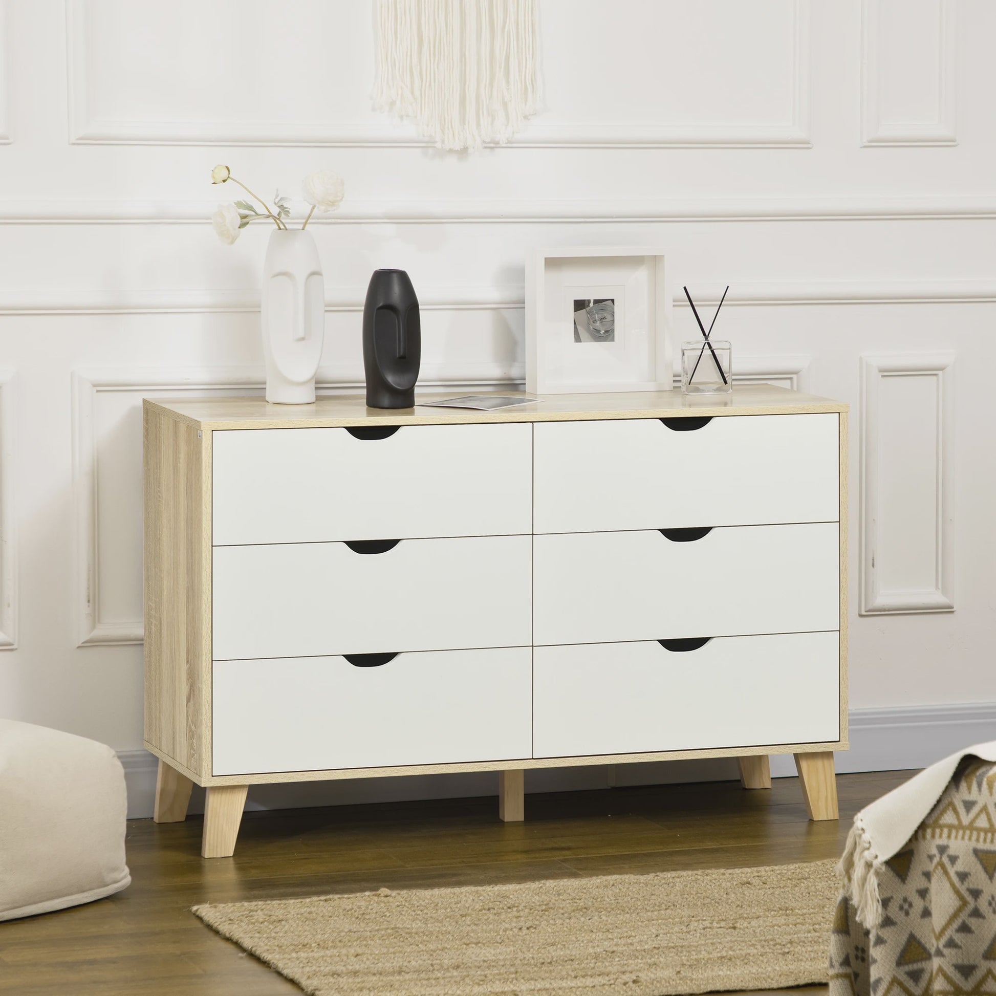 Scandinavische Ladekast met 6 Laden - Stijlvolle Opbergunit voor Slaapkamer en Woonkamer