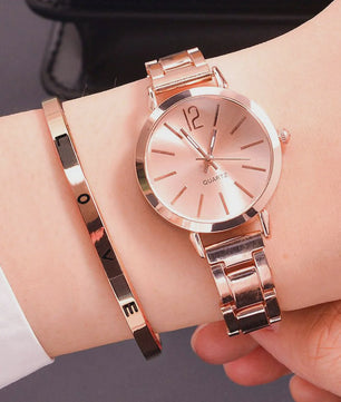 Luxe Dameshorloge Set met Minimalistische Wijzerplaat en Goudkleurige Armband - Stijlvol Quartz Polshorloge