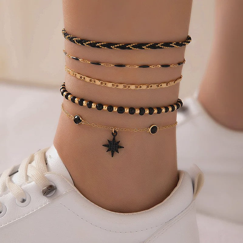 Bohemian Anklet Set: 4-delige Woven Rope & Kralen Enkelbandjes