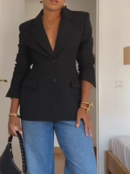 Chique Dames Blazer met Schoudervullingen en Split – Lente 2025 Collectie
