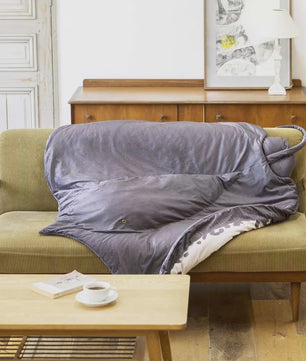 Realistische Rog Pluche Kussen & Dekentje - Comfortabel en Decoratief