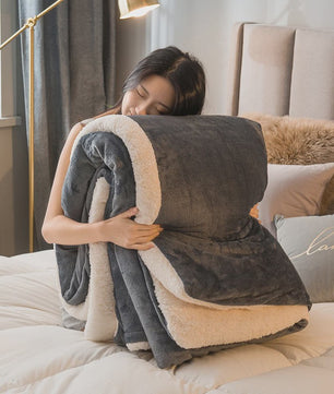Luxe Dubbelzijdige Wol Pluche Deken - Warm & Comfortabel voor Bed, Bank & Camping