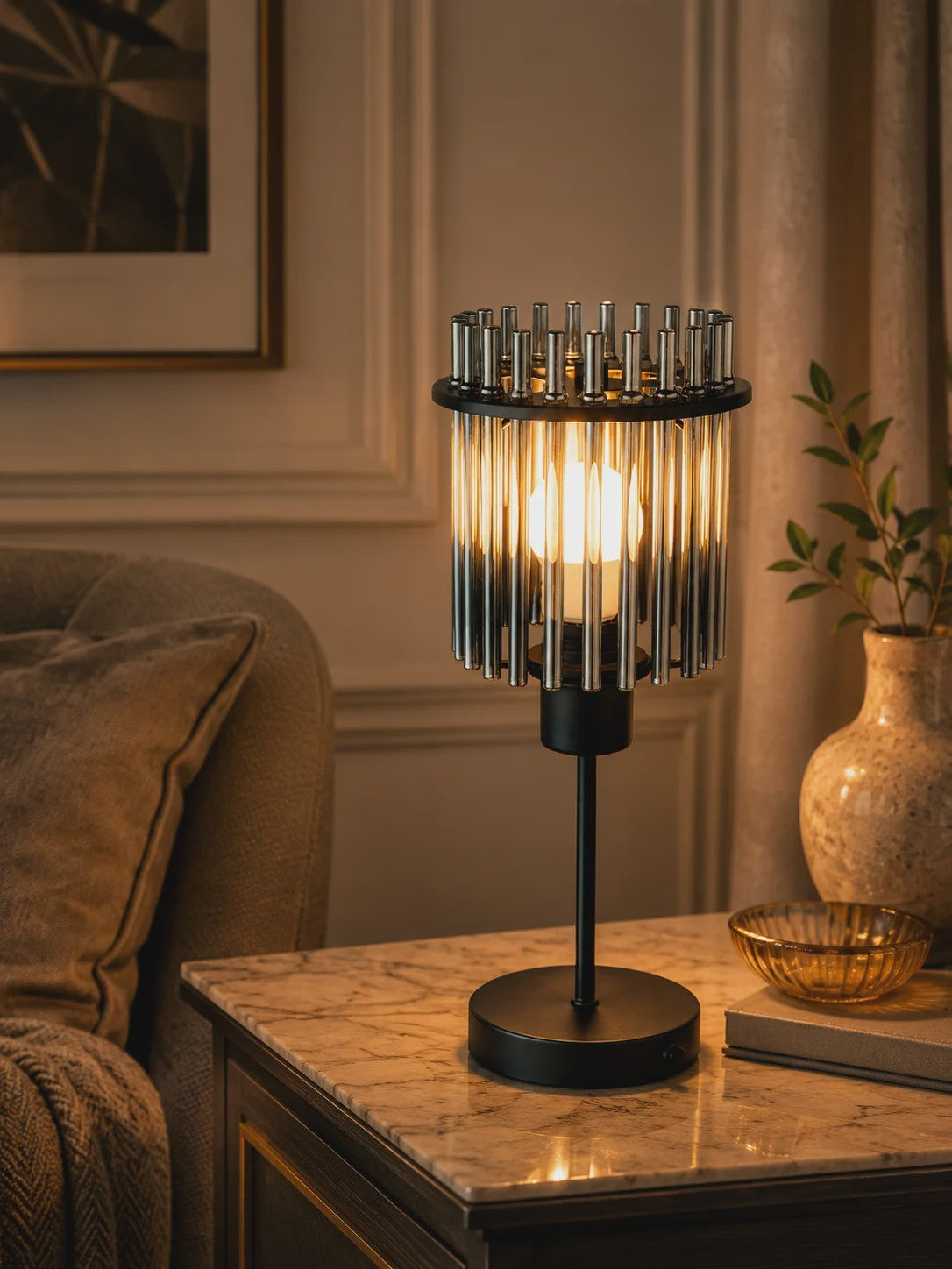 Moderne LED Tafellamp met Glazen Kap - Traploos Dimbaar & USB-C