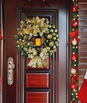 30cm Kerstkrans met Lantaarn en Grote Strik - Decoratieve Deurkrans voor de Feestdagen