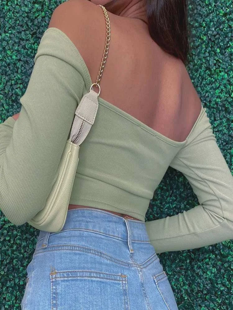 Dames Crop Top met Lange Mouwen, V-hals en Hart Uitsnede - Geribd & Stijlvol