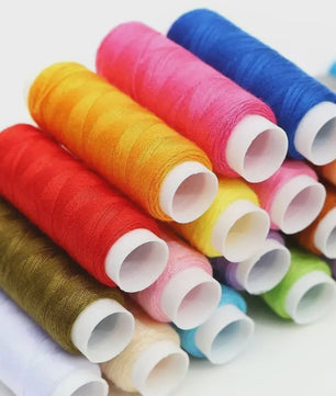 Complete Naaiset Koffer - Multifunctioneel DIY Naaiset met Kleurrijk Garen en Accessoires