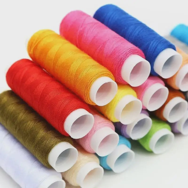 Complete Naaiset Koffer - Multifunctioneel DIY Naaiset met Kleurrijk Garen en Accessoires