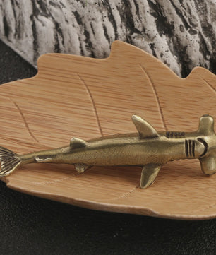 Bronzen Hamerhaai Figuur - Decoratieve Marine Souvenir voor Bureau