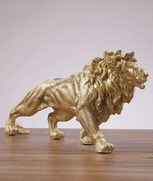 Gouden Leeuw Koning Resin Beeld - Luxe Dieren Decoratie voor Huis & Kantoor