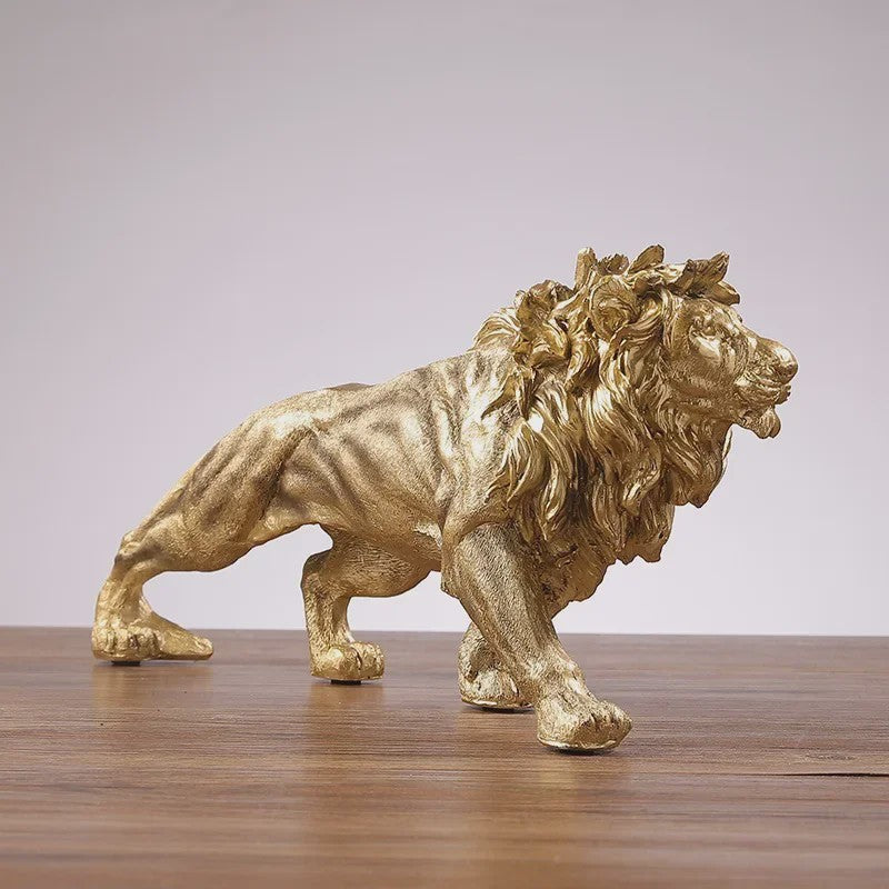 Gouden Leeuw Koning Resin Beeld - Luxe Dieren Decoratie voor Huis & Kantoor
