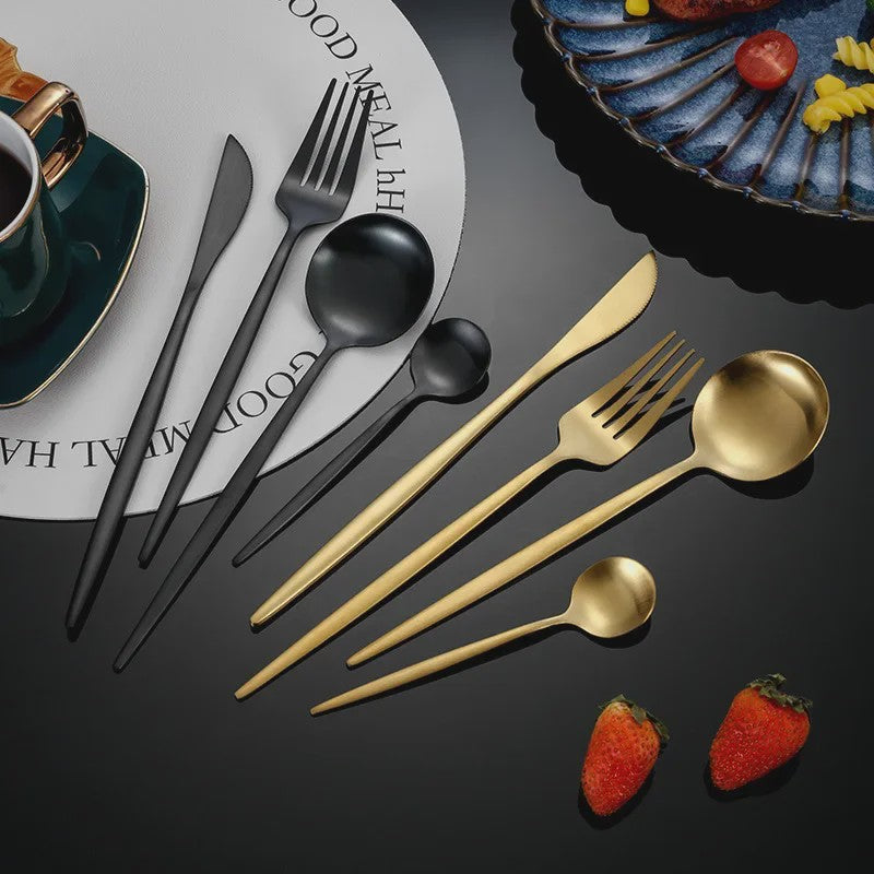 Luxe 30-delige Bestekset RVS: Goud & Zwart Dinerbestek, Fruitvorkjes en Lepels