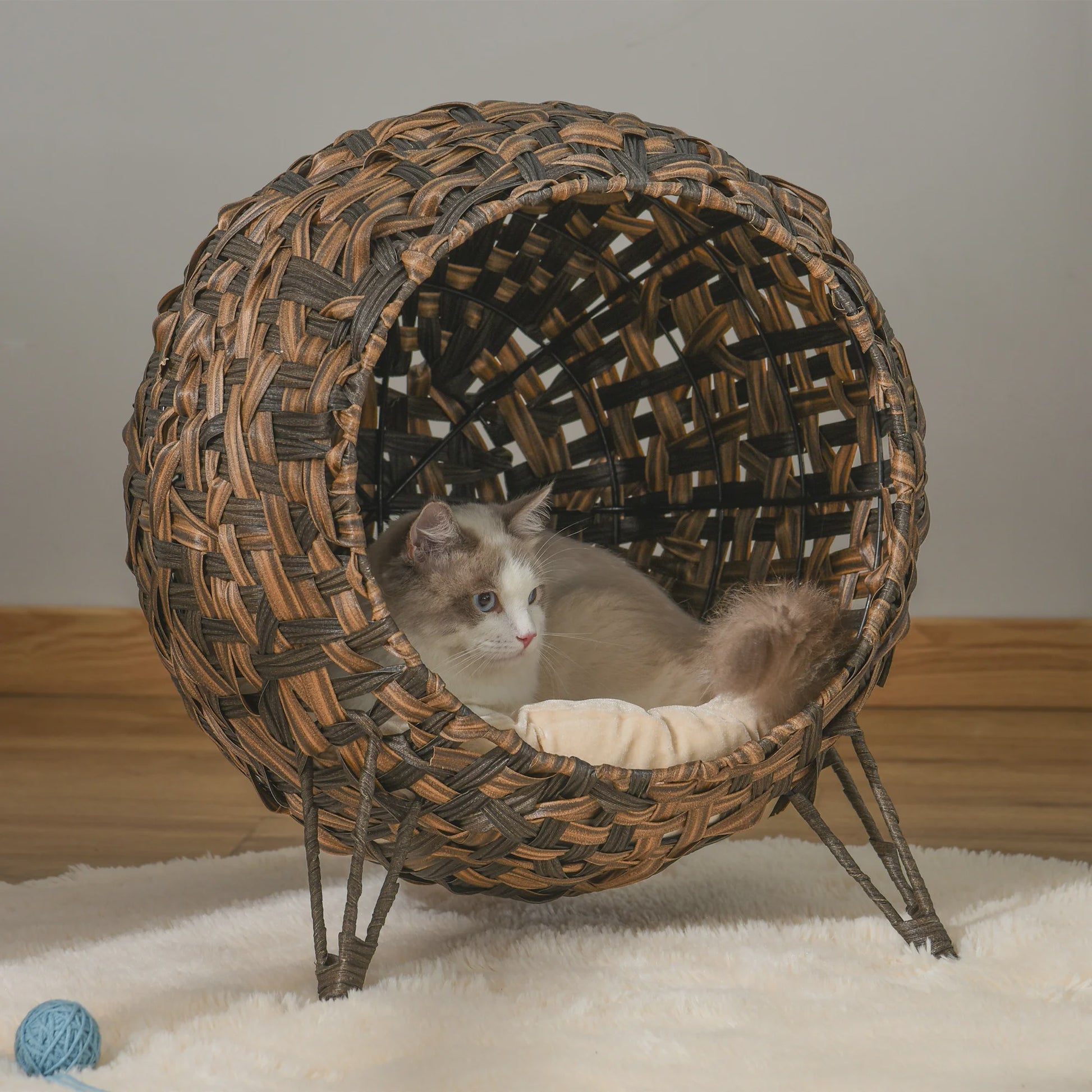 Ronde rotan kattenmand met kussen en verhoogde pootjes - Bruin