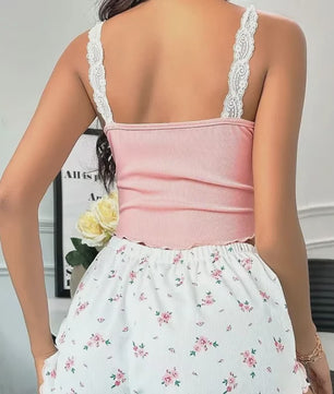 Dames Pyjamaset: Zacht Cami Top met Kant & Bloemenprint Shorts