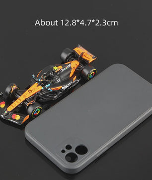 Bburago 1:43 Formule 1 Raceauto Model - Red Bull, Mercedes, Ferrari, McLaren