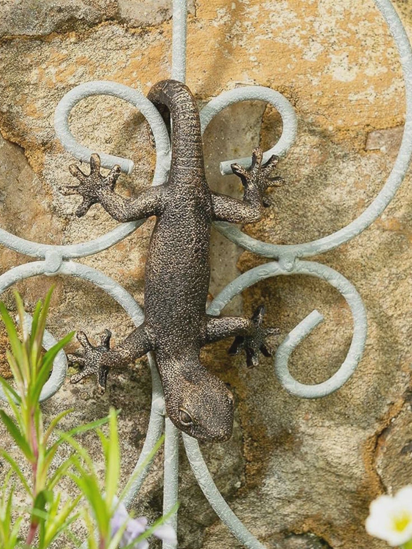 Decoratieve Hangende Gecko Figuur voor Plantenbakken - Tuin en Terras Decoratie