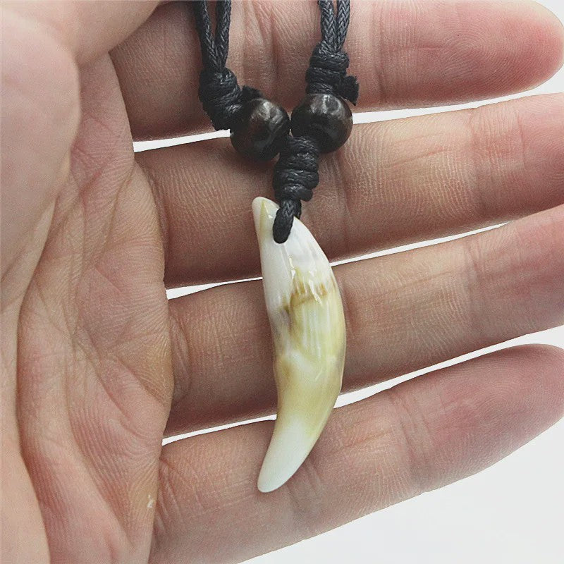 Tibetaanse Wolfstand Ketting - Imitatie Bot Amulet voor Heren & Dames