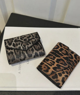 Stijlvolle Leopard Print Clutch Tas met Kaarthouder - Dames Portemonnee met Magneetsluiting