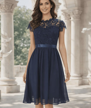 Elegante Zomer Midi Jurk met Korte Mouwen, Kant en A-lijn - Perfect voor Feestjes en Bruiloften