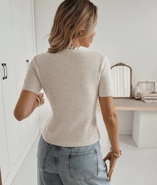 Dames Cardigan met Korte Mouwen, V-Hals en Knopen - Elegant & Minimalistisch
