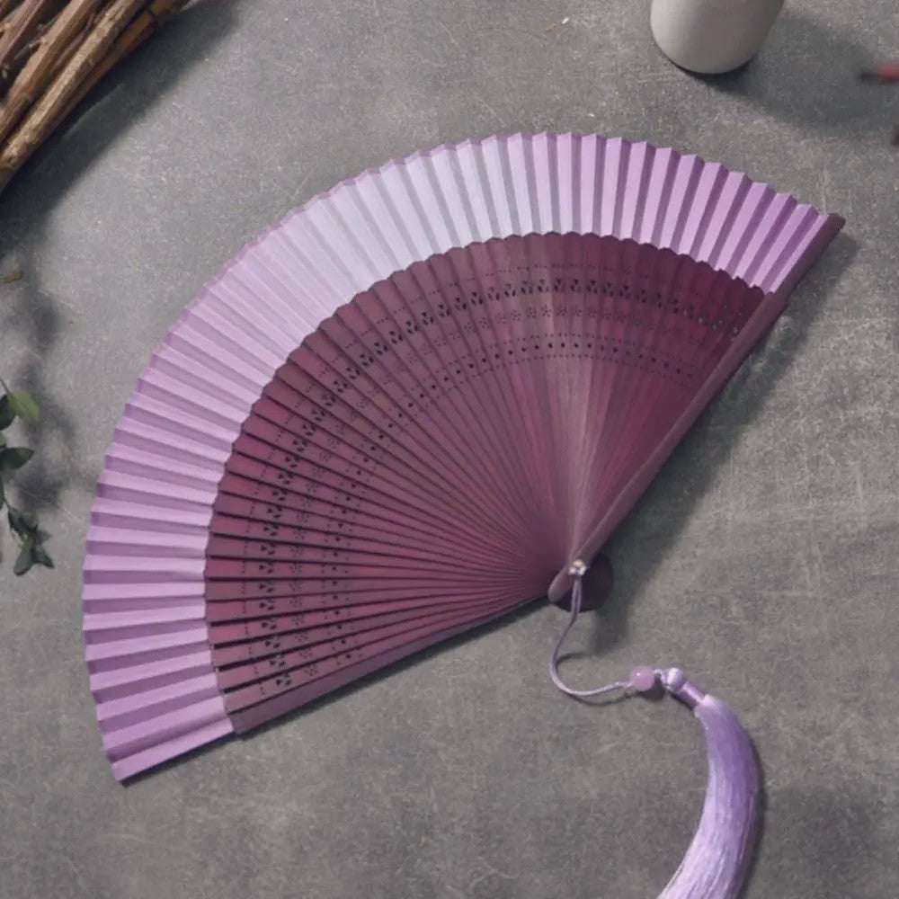 Luxe Bamboe Vouwventilator met Gradatiekleur & Kwastje - Retro Stijl