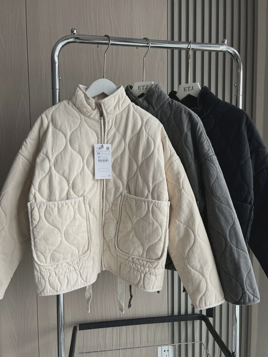 Gewatteerde Dames Jas met Hoge Kraag en Grote Zakken - Vintage Stijl