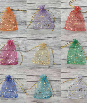 50 Stuks Organza Zakjes met Maan & Sterren - Goudkleurig - Ideaal voor Cadeaus en Sieraden