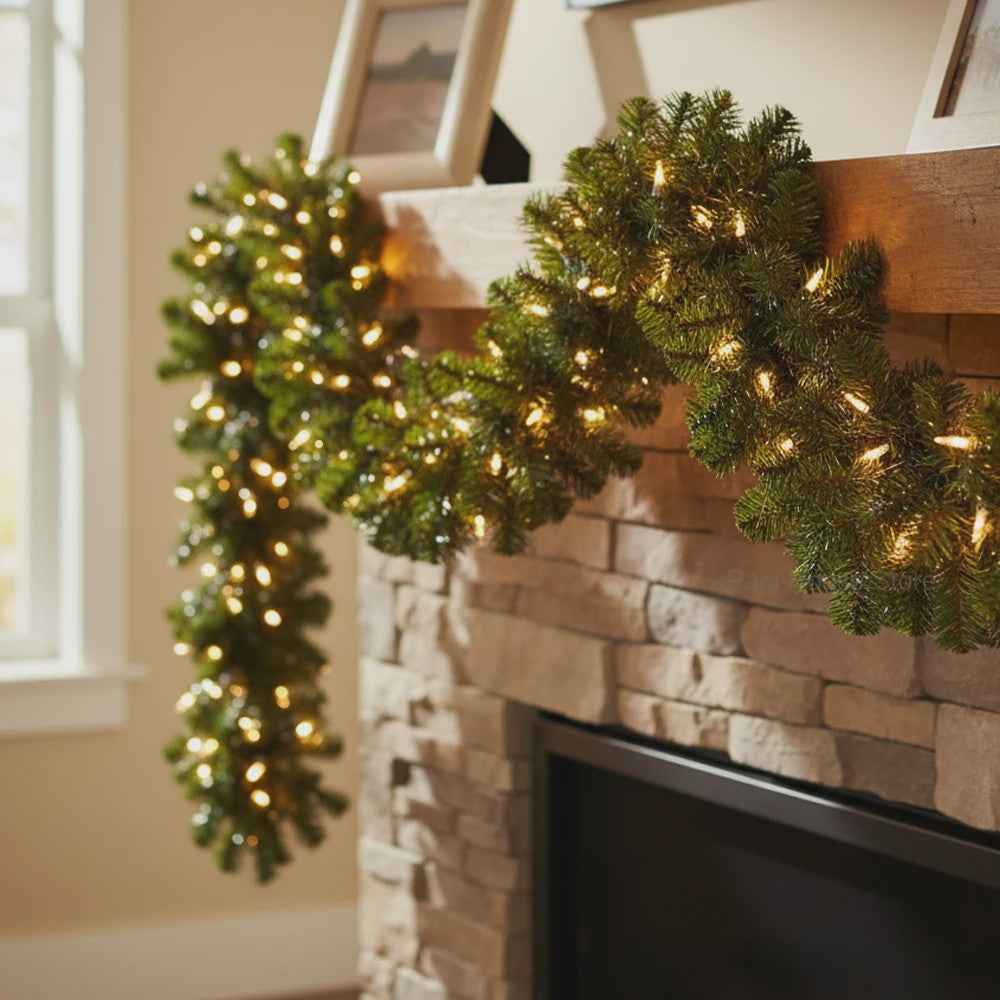 Luxe Kerstguirlande 2.7M Kunstdennen met Pijnappels - Sfeervolle Decoratie