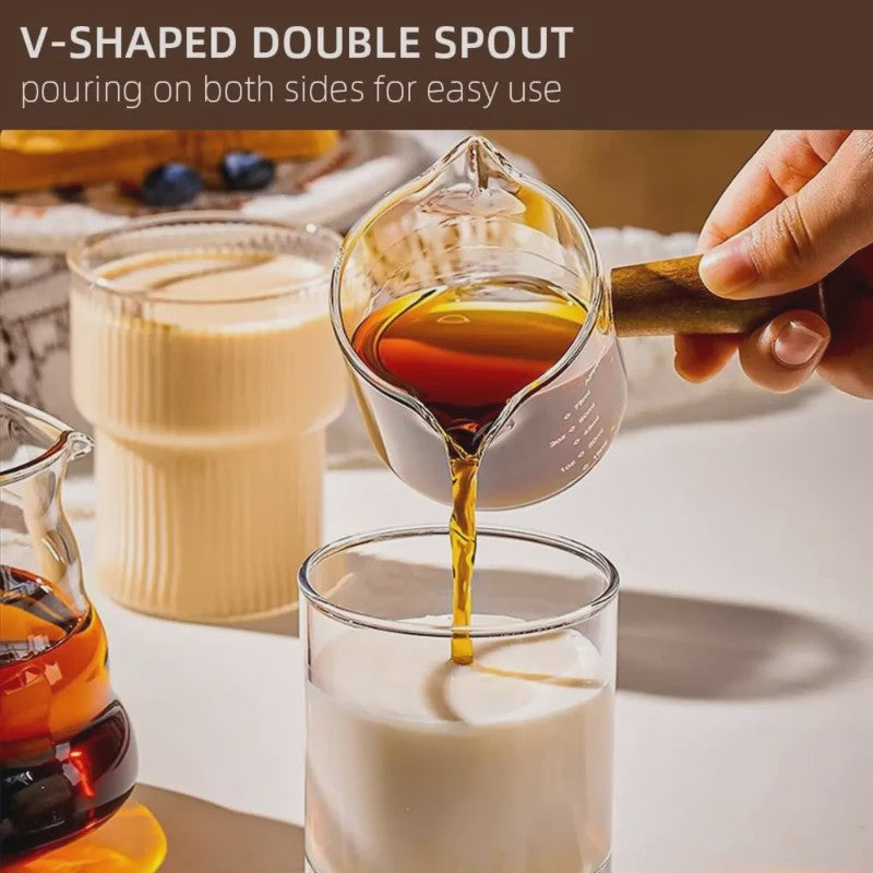 Glazen Espresso Maatbeker 75ml met Dubbele Uitloop en Houten Handvat - Barista Accessoire