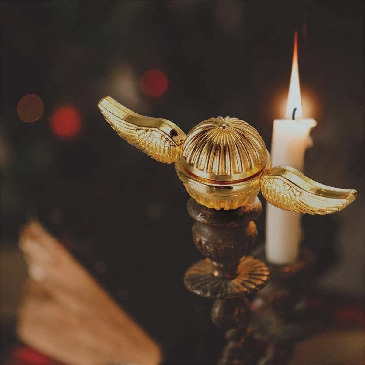 Gouden Snitch Fidget Spinner met Engelenvleugels - Antistress Speelgoed voor Kinderen