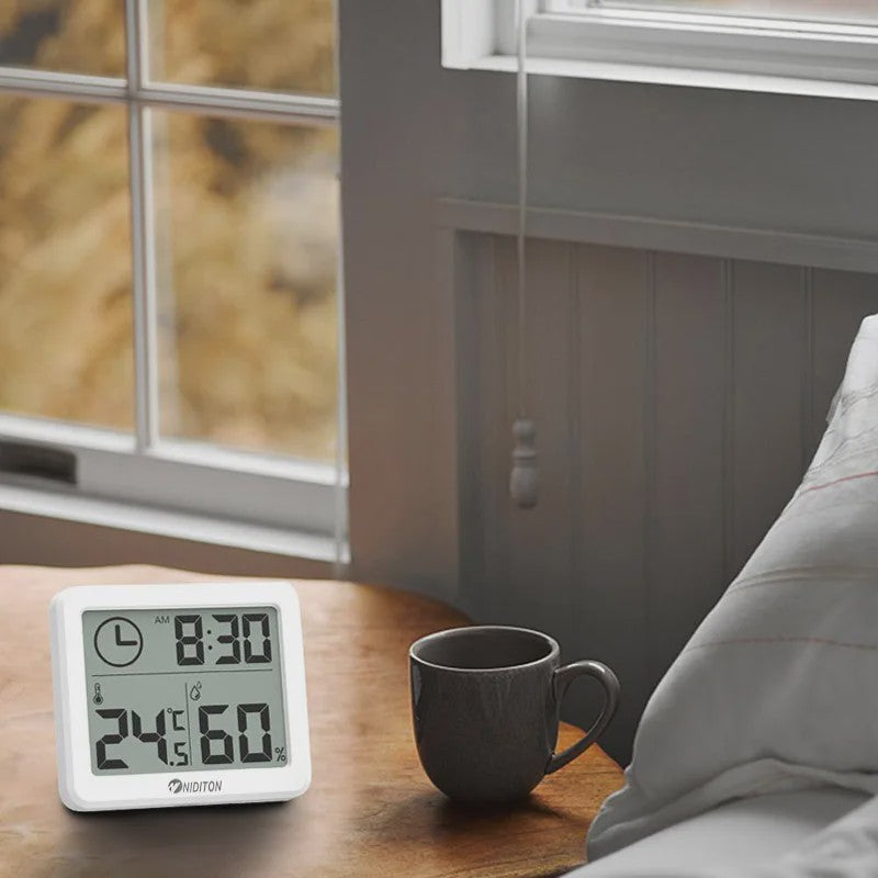 NIDITON Digitale Klok met Temperatuur & Vochtigheidssensor - Stijlvol voor Huis, Keuken & Kantoor