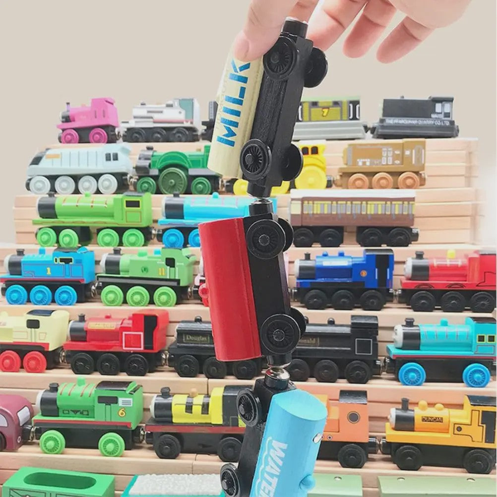 Houten Trein Speelgoed Set: Thomas & Friends Karakters en Rijtuigen