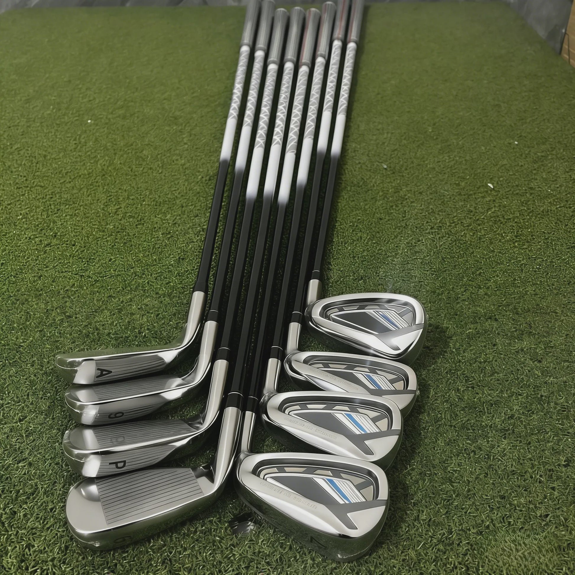 Herenset Golfijzers MP1200 5-9PAS (8 Stuks) Staal/Grafeen Shaft Inclusief Headcover