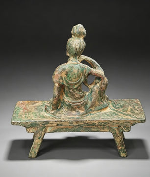 Antieke Guanyin Buddha Zittend op Bankje - Tibetaans Boeddhisme Beeld