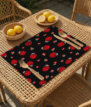 Vrolijke Placemats met Lieveheersbeestjes - Zwart, 30x40cm