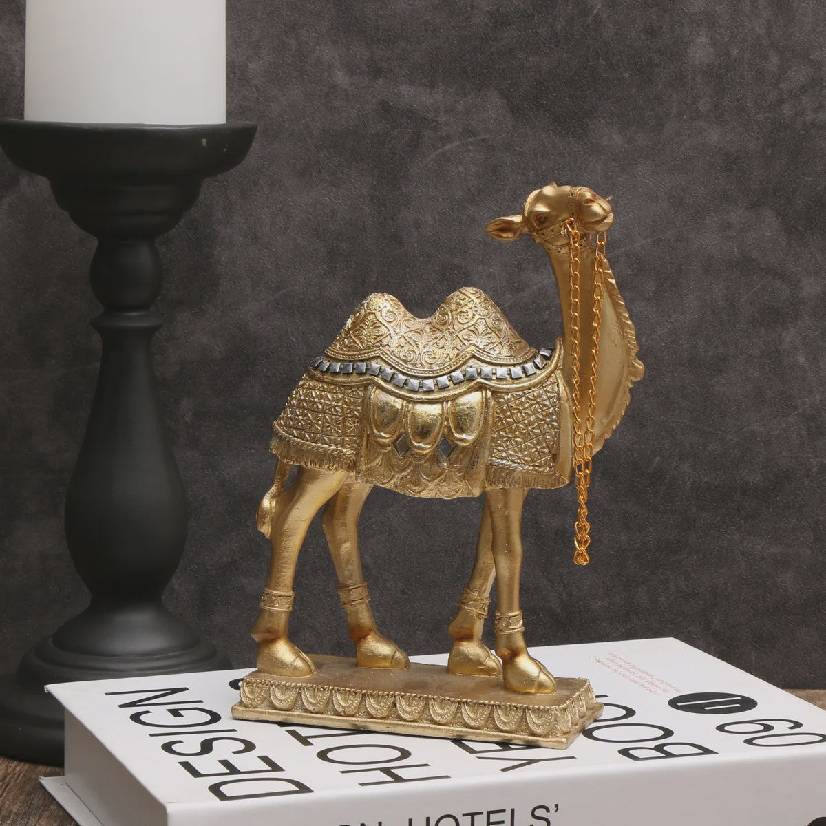 Luxe Gouden Camel Beeld - Decoratief Kunstobject voor Binnen