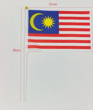 50x Maleisische Wapperende Vlaggetjes met Stokje - 14x21cm Polyester