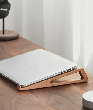 Houten Laptop Standaard - Verhoogt en Koelt je Notebook