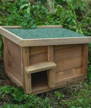 Houten Egelhuisje met Vilt Dak - Veilig Natuurlijk Nest voor Tuindieren